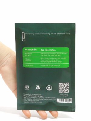 Dưa món sấy khô mặt sau
