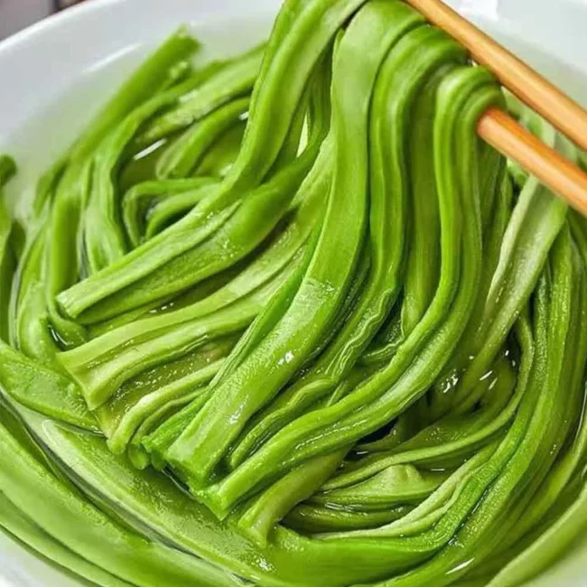 Rau tiến vua